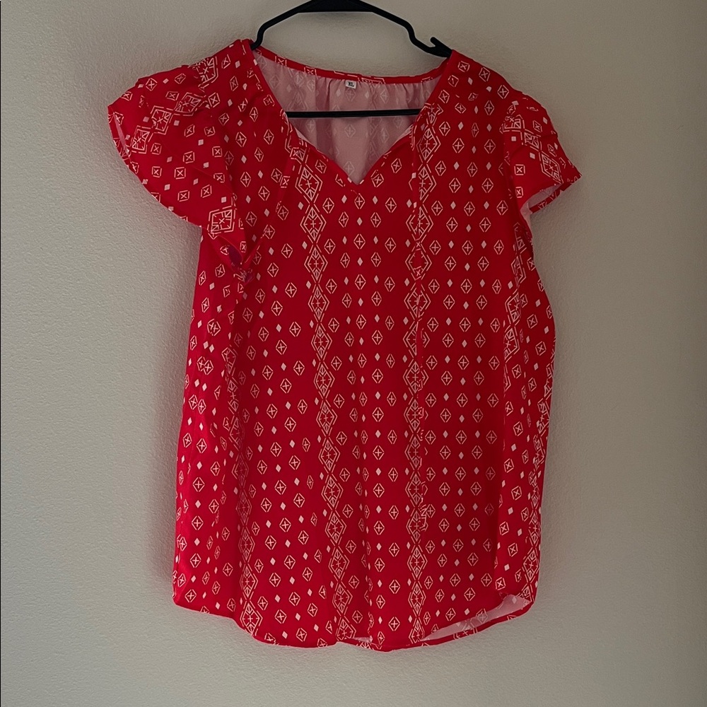 Amazon Red Printed V-Neck Short Sleeve Blouse